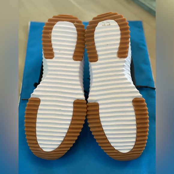 U.S. Polo Assn. Sneakers- Black - Picture 6 of 6